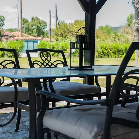 White Blossom #fourka Nyaraló